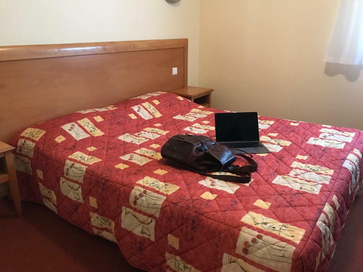 מסיאק Hotel La Colombiere Cantal מראה חיצוני תמונה